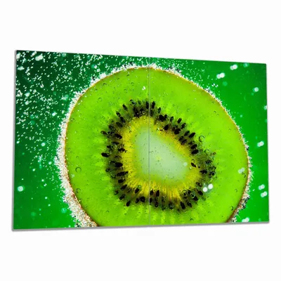 Produktbild von Wallario Herdabdeckplatte aus Glas, Größe 80 x 52 cm 2-teilig, Motiv Grüne Kiwi-Scheibe im Wasser