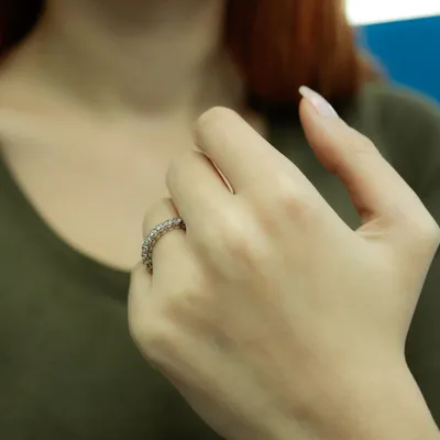Produktbild von 0,63 Carat Diamant halbrund Memoire Ring 14 Karat Weißgold - 60 (19,10 mm)