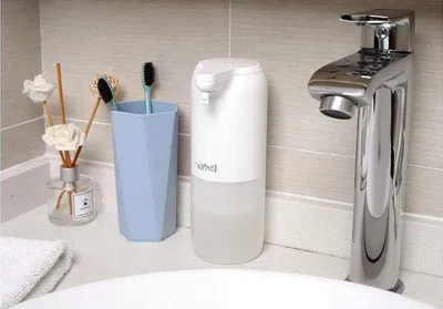 Produktbild von Automatische 300 ml Seifen-Dispenser - Touchless-Sensor - Handvrieger - Weiß - Gesichtsreiniger
