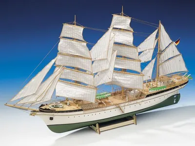 Zdjęcie produktu dla Zestaw konstrukcyjny Krick Gorch Fock 1:90