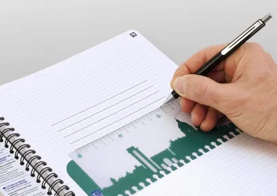 Immagine prodotto di Blocco college Office Optik Paper 90 g/m² A4+ 5 mm a quadretti 90 Confezione da 5 pezzi