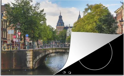 Produktbild von KitchenYeah© Herdabdeckplatte Brücke über die Prinsengracht in Amsterdam , 81x52cm, Küche Deko, Glaskeramikkochfeld Herdabdeckung, Abdeckplatte fùr Kochfeld