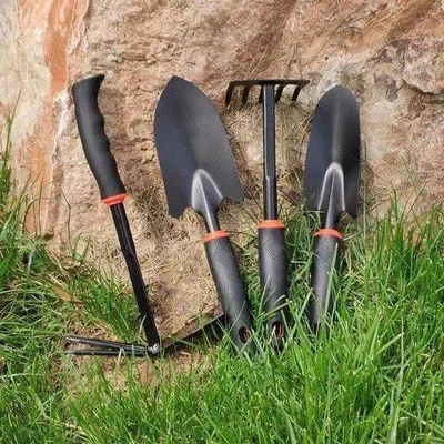Produktbild von Famanu Gartengeräteset 7-teilig - Hochwertiges Werkzeug aus Kohlenstoffstahl