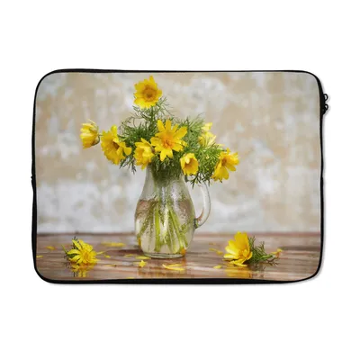Produktbild von MuchoWow® Laptop Hülle 13 Zoll Blumen - Gelb - Stilleben Laptoptasche - Laptophülle - Sleeve - Rundumschutz