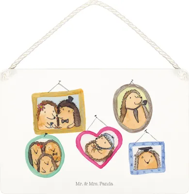 Produktbild von Mr. & Mrs. Panda Schild Igel Familie DIN A5 - Weiß - Geschenk, Bruder, Türschild, Glück, Liebe, Muttertag, hängeschild, Bilder, wandtafel, holzbild, kleine aufmerksamkeit