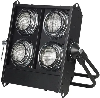 Obrázek produktu pro Showtec Stage Blinder 4 DMX Black