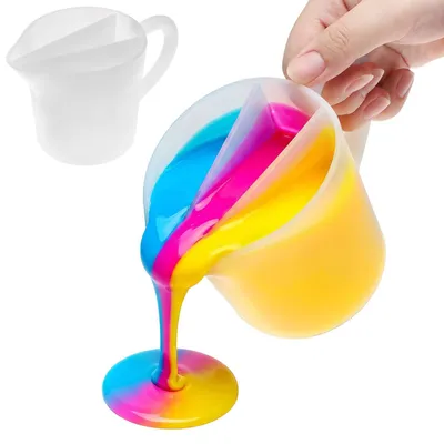 Productafbeelding van Siliconen gietbeker - Met 3 kanalen en handvat - Voor het gieten van acrylverf - 500 ml