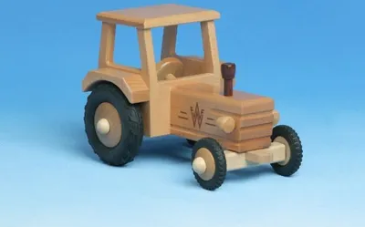 Produktbild von Spielzeuge aus Buchenholz - Traditionell handgefertigte Holzspielzeuge Traktor
