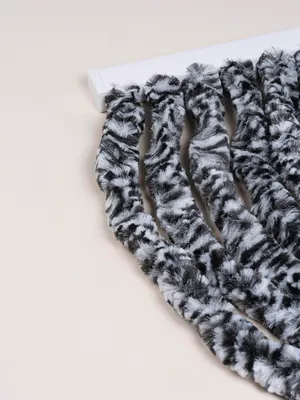 Produktbild von DEGOR - Türvorhang - Flauschvorhang - schwarz/weiss - 90x210 cm