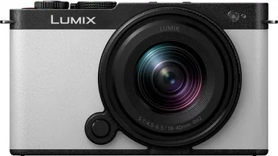 Produktbild von Panasonic Lumix S9 + S-R1840, 24,2 MP, 12000 x 8000 Pixel, CMOS, 6K Ultra HD, Touchscreen, Schwarz, Weiß