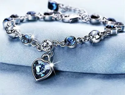 Produktbild von Handkette, Zirkonkette, herzförmige Kunstkristall-Ballarmbänder für den Valentinstag