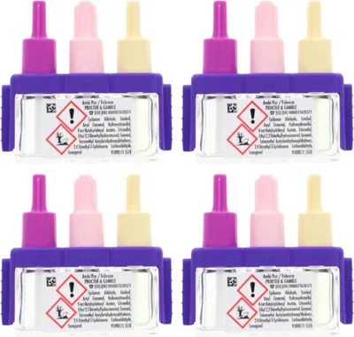 Produktbild von Febreze Duftstecker Nachfüllflakon Lilienbrise Vorteilspack – 4x 20 ml
