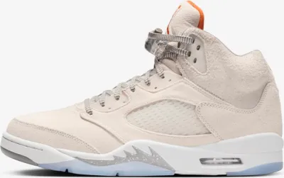 Produktbild von Air Jordan 5 "Craft", Light Orewood Brown/Flat Pewter/Sail/Safety Orange, FD9222-180, Größe: 42
