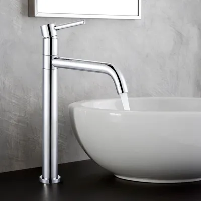 Image de Robinet de douche avec douchette pivotante à 360°