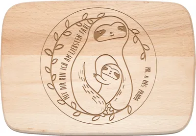 Produktbild von Mr. & Mrs. Panda Schneidebrett Holz Faultier Mama - Transparent - Geschenk, Weihnachten, Muttertag, schneidbrett, Frühstücksbrett, Frühstücksbrettchen, Geburtstag, Mutter