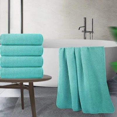 Produktbild von Famanu Mikrofaser-Badhandtuch - plüschfrei & schnelltrocknend - Waffelstruktur - sehr groß - Aqua - 152 x 76 cm - 4 Stück