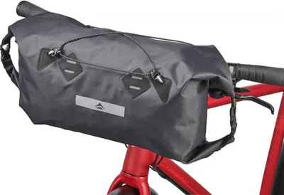 Produktbild von Merida Lenkertasche Travel Bag 9.8 Liter Schwarz - wasserdichte Bikepacking-L...