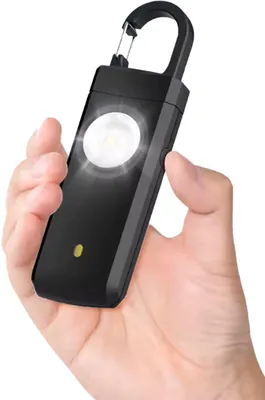 Productafbeelding van Zelfverdedigingsalarm – Compact alarm – 130 dB – Krachtig persoonlijk alarm – 130 dB geluidsignaal – Zelfverdedigingssleutelhanger – Noodsignaal voor senioren – Draagbaar veiligheidsalarm – Zwart – CHPN