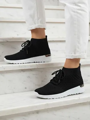 Produktbild von Nero Elegante Sportliche Sneakers für Damen, Größe 37
