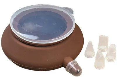 Immagine prodotto di Siringa riutilizzabile per dessert - 350 ml - 6 beccucci - Per decorazioni di torte e dessert