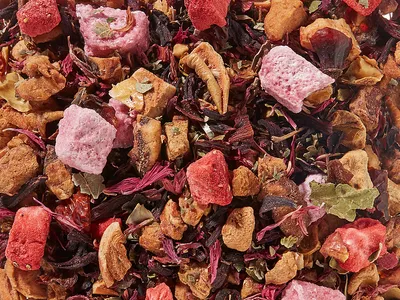 Produktbild von Früchteteemischung Sommerromanze Erdbeer-Rosen-Note aromatisiert