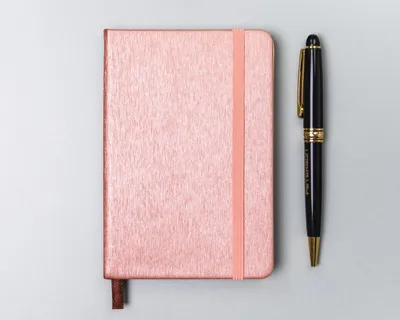 Produktbild von Peterson Notizbuch mit Stift Chaier rosa One size