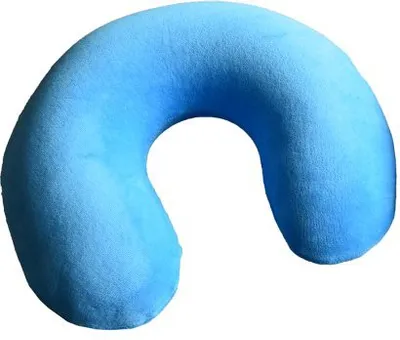 Produktbild von Orthopädisches Reisekissen Nackenhörnchen Nackenkissen blau mit Memory Effekt