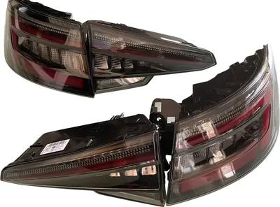 Obrázok produktu pre Originálne Audi BLACKLINE LED zadné svetlá dymovo čierne sada pre Audi A4 B9 8W sedan