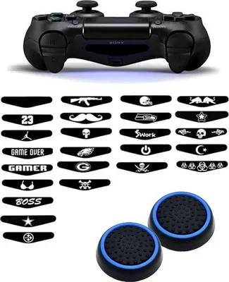 Immagine prodotto di Impugnature per il pollice - Impugnature per il pollice + adesivi per PS4, PlayStation 4 - Impugnature per il pollice da gioco - Impugnature per il pollice ad alte prestazioni - Cappucci antiscivolo per joystick - Accessori di protezione - Nero/blu chiaro + adesivo casuale