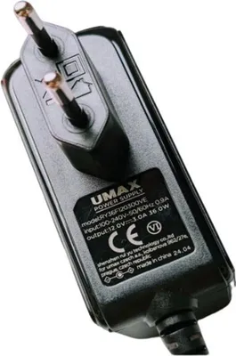 Imagen del producto de Adaptador de corriente UMAX de 12V / 3A para portátiles VisionBook, con conectores de 3,5 mm x 1,35 mm