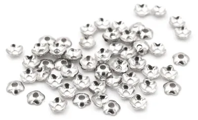 Produktbild von Vintageparts Perlkappen Messing silber platiniert Blüte 4 mm, 50 Stück