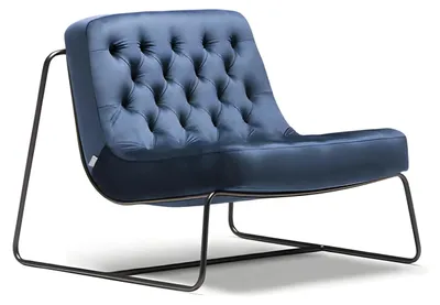 Immagine prodotto di Poltrona moderna in tessuto blu con struttura in metallo