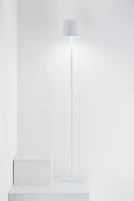 Produktbild von Zafferano Poldina Pro L LED-Lampe, dunkelgrau, wiederaufladbar und dimmbar, mit Akkulaufzeit bis zu 12 Stunden - 2200-2700-3000K, 3 Höhen 52-87-122cm