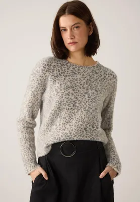 Produktbild von MORE & MORE Boxy Pullover with L 2041 leo knit 42