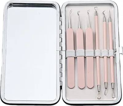 Immagine prodotto di INF Kit Rimozione Punti Neri Acciaio con Specchio - 6 Pz Estrattore Imperfezioni Rosa