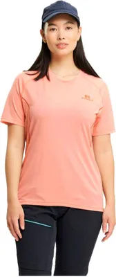 Produktbild von Elevenate Skyward Kurzarm-t-shirt Orange XS Frau Orange XS