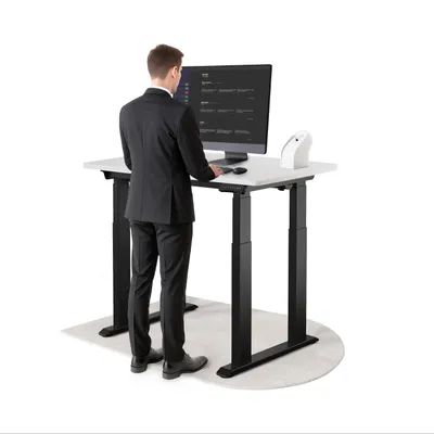 Produktbild von DESKSPACE Höhenverstellbarer Schreibtisch elektrisch mit leisem Dual-Motor – stabiles 4-Bein-Gestell (Schwarzes Gestell, Weiß Tischplatte, 120×60 cm)