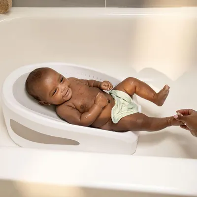 Immagine prodotto di Sdraietta per bambini INGENUITY, comfort e sicurezza, base morbida e antiscivolo - utilizzabile dalla nascita fino a 6 mesi