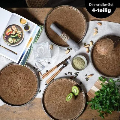 Image de Set de service pour sushis avec plateaux et bols
