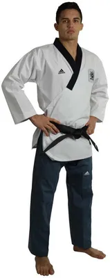 Produktbild von adidas Poomsae Dobok Senior männlich ADITPAM01 150