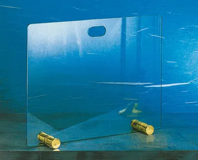 Produktbild von Funkenschutzgitter Kamingitter Funkenschirm aus gehärtetem Glas Füße vermessingt