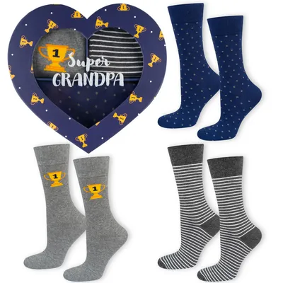Produktbild von 3 Paar SUPER GRANDPA Herren-Baumwollsocken, Größe 40-45, von SOXO, ein Geburtstagsgeschenk für Opa