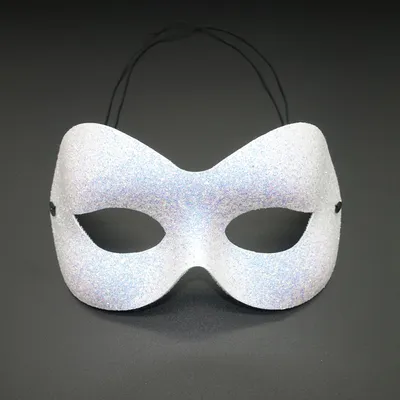 Produktbild von Silberne Glitter Augenmaske