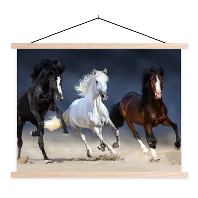 Produktbild von MuchoWow® Textilposter Pferde - Tiere - Sand 40x30 cm mit holzfarbenen Rahmen - Bilder