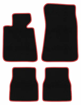 Obrázok produktu pre Velúrové autokoberce pre: BMW 3 E30 1982-1994 (kupé) – sada 4 ks, čierno-červené, na mieru – Wielganizator CARLUX