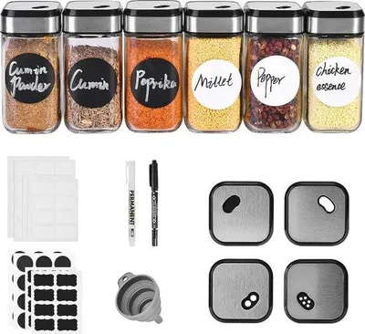 Zdjęcie produktu dla Zestaw 6 szklanych pojemników na przyprawy Unyqoos®, kwadratowe, pojemność 120 ml, z pokrywką ze stali nierdzewnej, 3 wkładami do dozowania i uszczelką silikonową