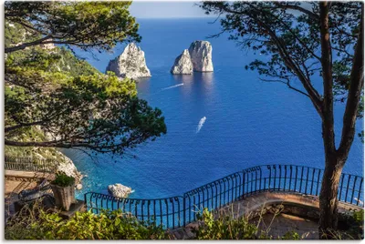 Produktbild von ARTland Leinwandbild Faraglione-Felsen auf Capri, Italien Größe: 90x60 cm