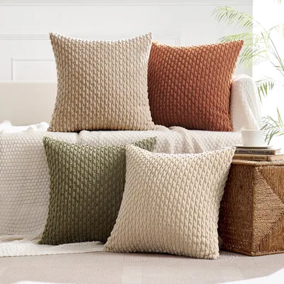 Produktbild von Set mit 4 Kissenbezügen aus Cord, dekorative Kissenbezüge, moderne Sofakissen, Zierkissen, Sofakissen für Wohnzimmer und Schlafzimmer, 45 x 45 cm, braun/grün