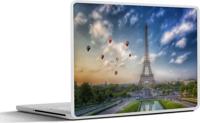 Produktbild von MuchoWow® Laptop Aufkleber Sticker Cover Der Eiffelturm mit Heißluftballons im Hintergrund über Paris 31x22.5 cm - Laptop-Deko