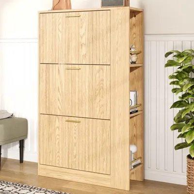 Image de Armoire à chaussures à trois portes, en bois, design minimaliste - 70x23x115 cm, idéale pour l'entrée ou la chambre